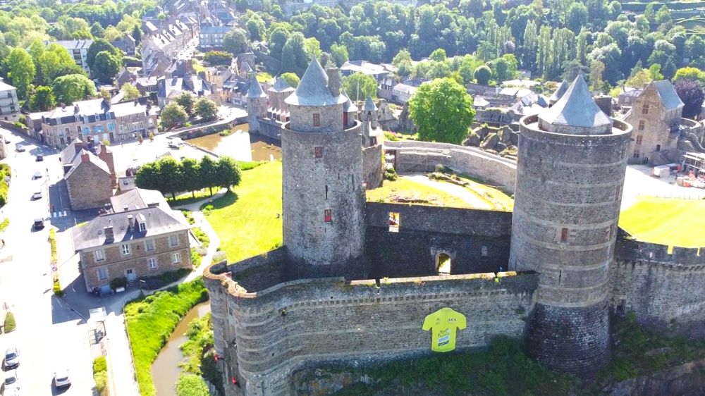 Serpe Agence de Rennes - Châteaux de Fougères.png