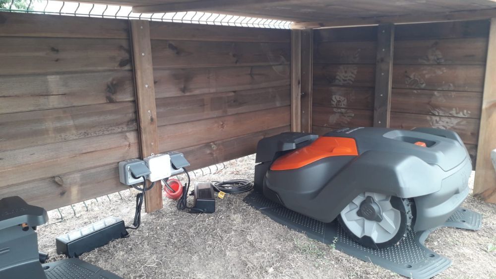 MONTPELLIER - Robot de tonte à la Mairie de Saint Aunès 2.jpg