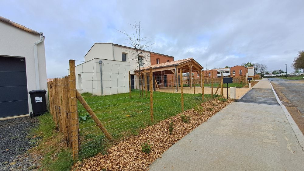 la roche sur yon - création d'espaces verts 3.jpg