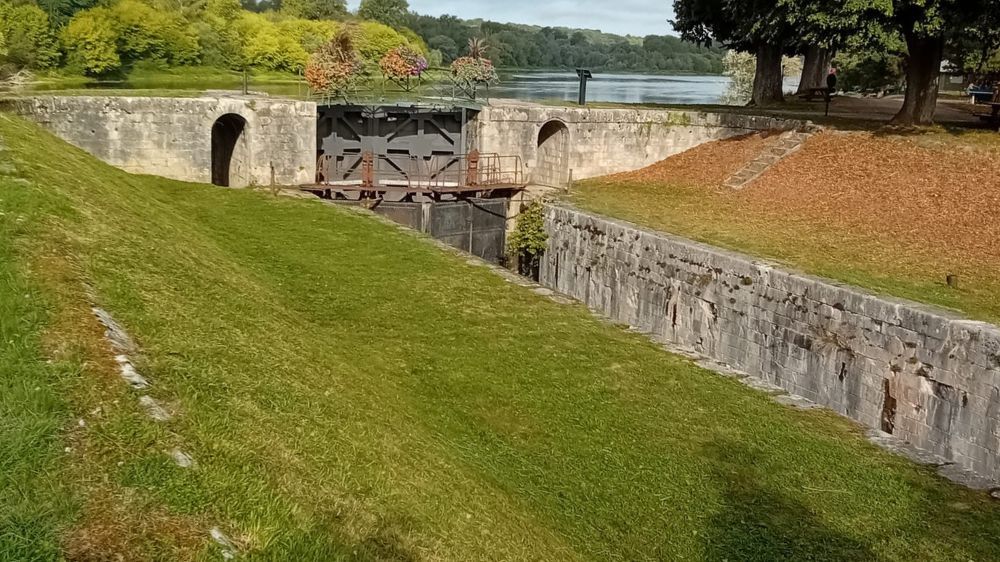 entretien digue de la loire- Briare  .jpg